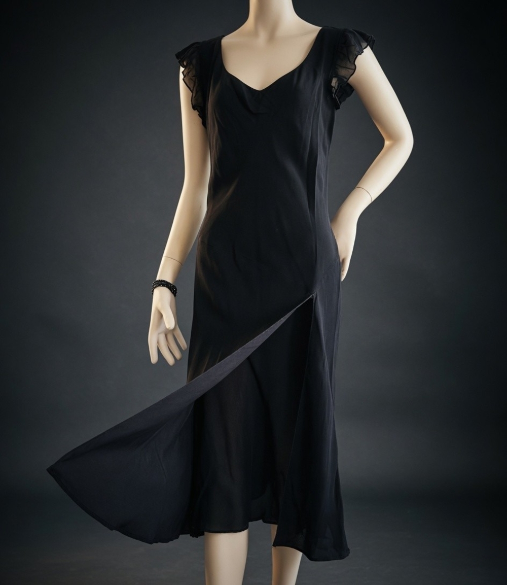 Vintage LAPIS Women Gown M Black V Neck Ruffle Sheer Ball Gown Tie Shoulder Midi - Picture 9 of 13